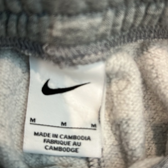 Nike Gray and Black Athletic Shorts with Elastic Waistband - Picture 2 of 4